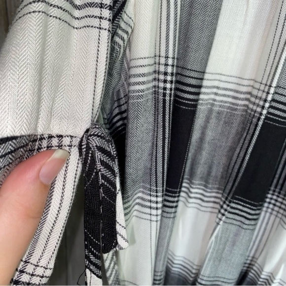 Lane Bryant Plaid Wide Sleeve Blouse - Picture 2 of 5